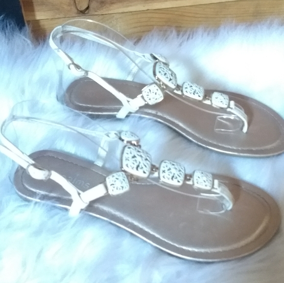 Palms Thong Ankle Strap Sandles - Picture 5 of 8